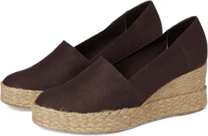 André Assous Women's Patti Wedge Sandal