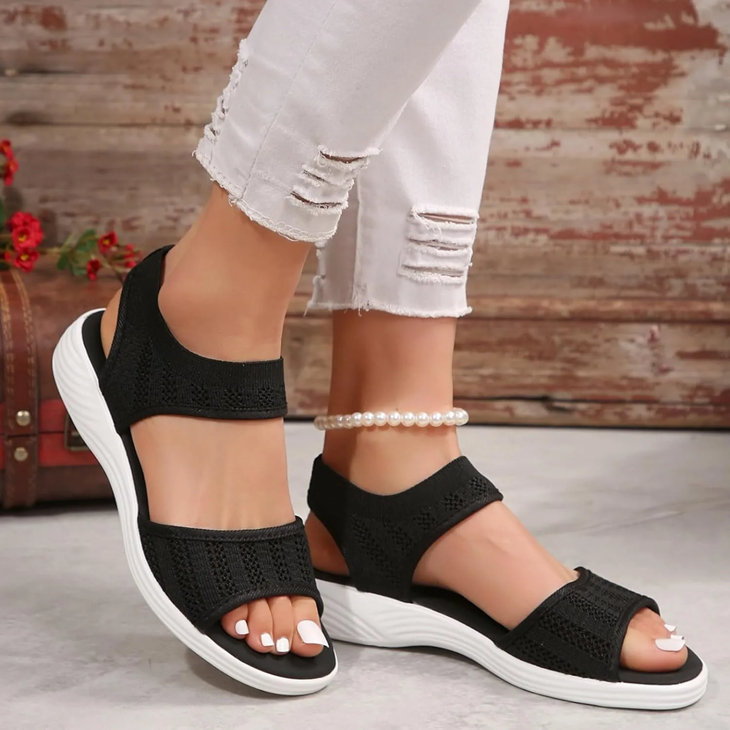 Lightweight Pillow Slippers for Women Beach Non Slip Slides Sandals Walking Shoes Versatile Sandals