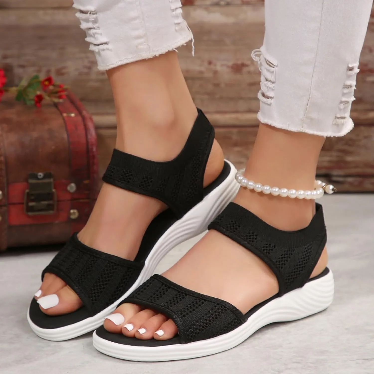 Lightweight Pillow Slippers for Women Beach Non Slip Slides Sandals Walking Shoes Versatile Sandals