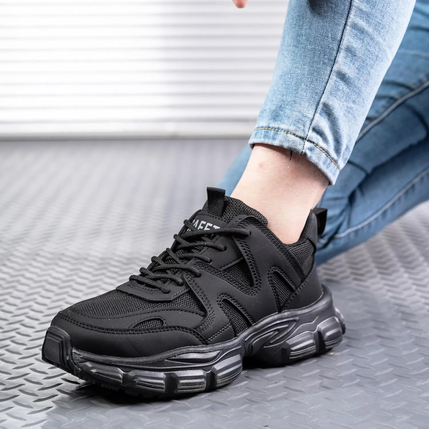 Steel Toe Shoes Women Safety Shoes Lightweight Comfortable Non Slip Thickened Sole Puncture Proof Steel Toe Sneakers Women Size 5.5-10