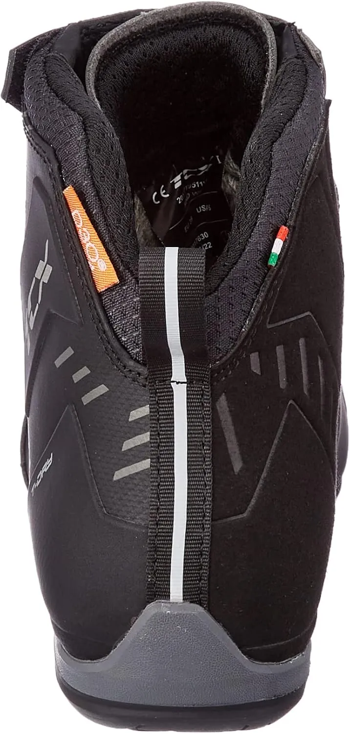 TCX R04D Waterproof Shoe Black Size - 42