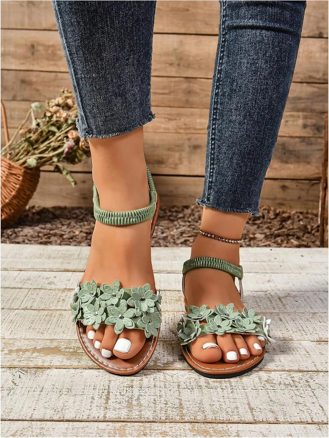 Verdusa Women's Summer Sandals Flower Leather Flat Sandals with Ankle Strap