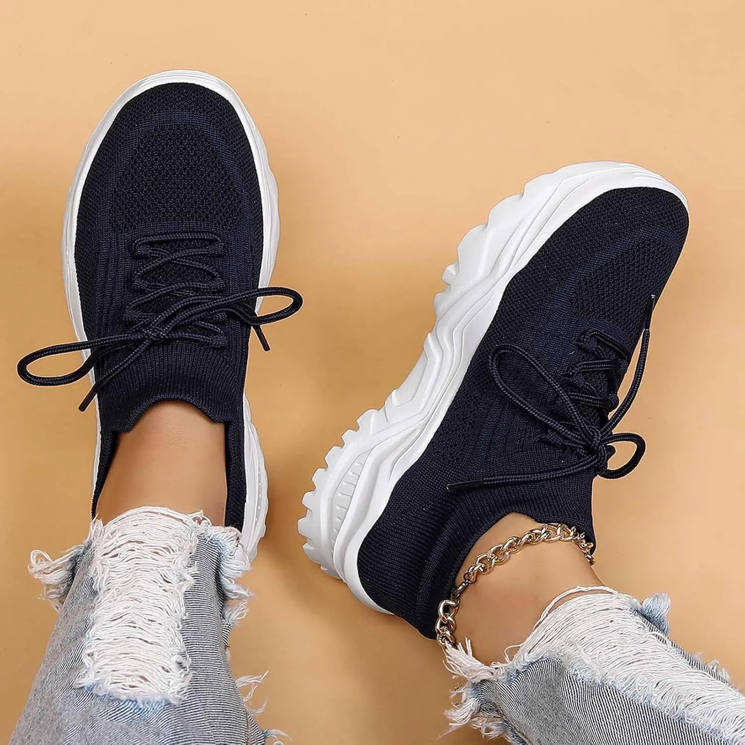 Women's Solid Color Fashion Four Season Lace Up Sneakers Solid Color Flying Woven Running Shoes Women's Water Shoes